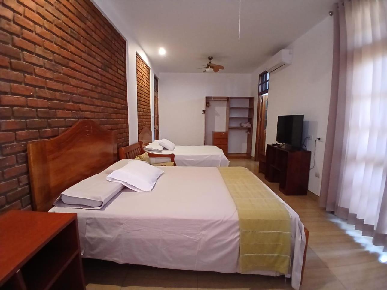 Alojamiento Familiar Custodia Tarapoto Exterior photo
