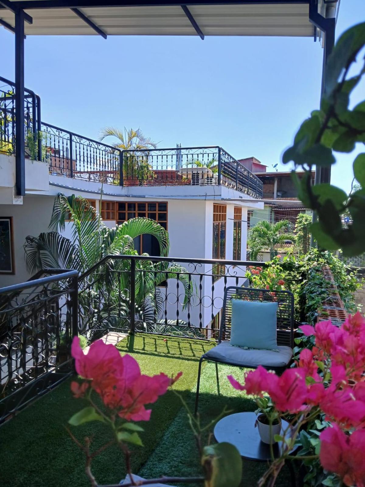 Alojamiento Familiar Custodia Tarapoto Exterior photo
